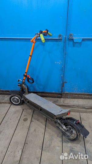Электросамокат полный привод