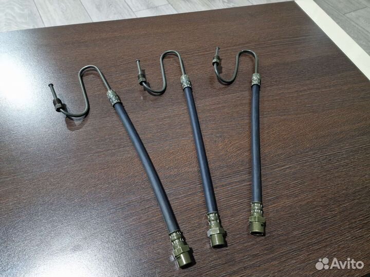 Шланг Трубка сцепления Audi 100 / A6 C4 4A0721465B