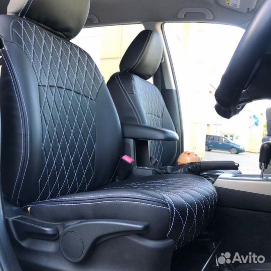 Авточехлы Toyota Noah 80