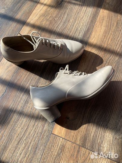 Туфли женские осенние 38 размер