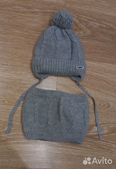 Комплект шапка и снуд