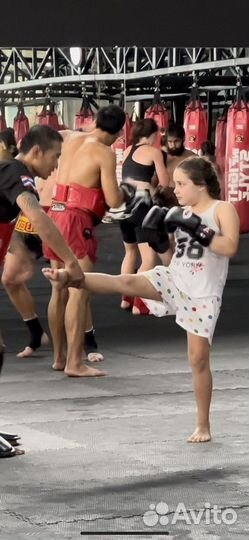 Боксерские перчатки twins 6