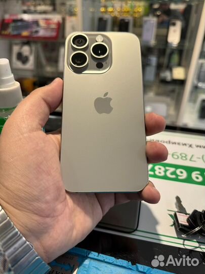 iPhone 15 Pro, 256 ГБ