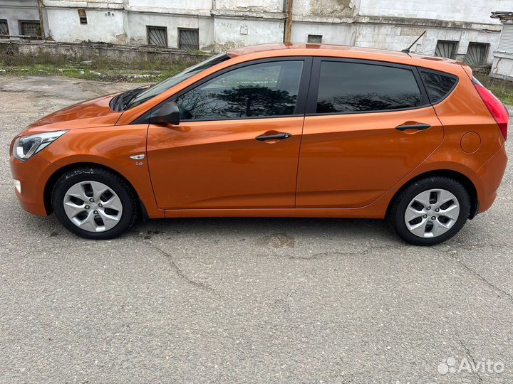 Hyundai Solaris 1.6 AT, 2015, 180 500 км