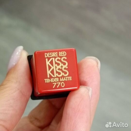 Помада guerlain kiss kiss desire red 770 tender