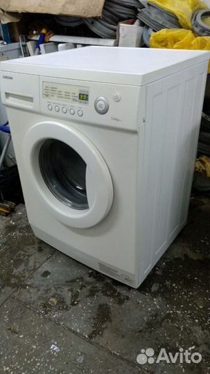Стиральная машина Самсунг большой, загрузка 5,5 кг