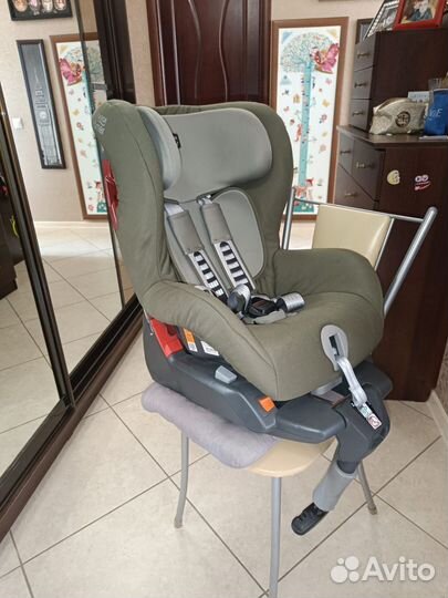 Автокресло britax romer safefix plus 9-18 кг