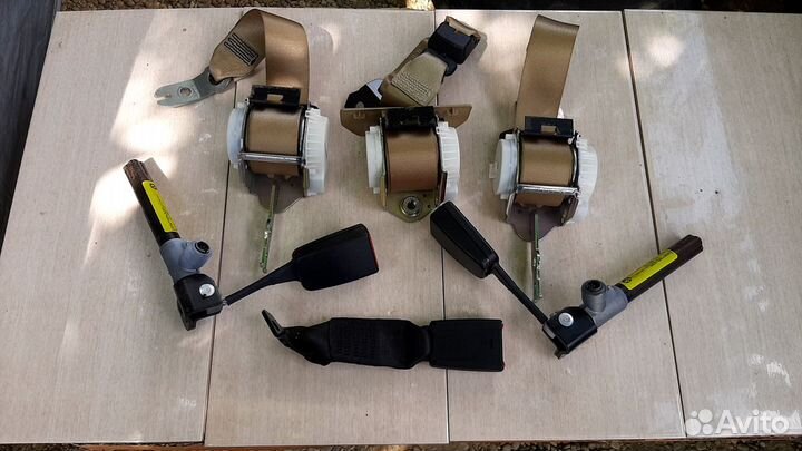 Ремень безопасности BMW 5-Series 525I E60