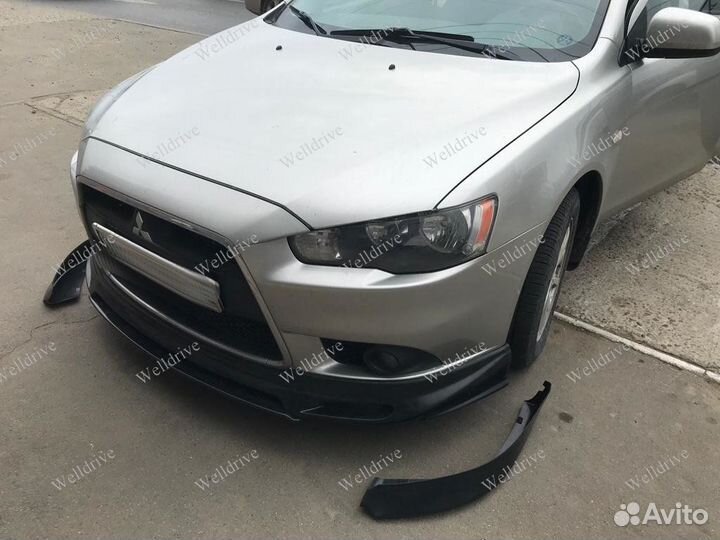 Накладка на бампер Mitsubishi Lancer X 10 2011