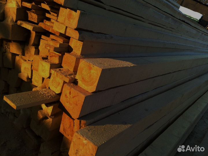 Брус из сосны для надежного строительства