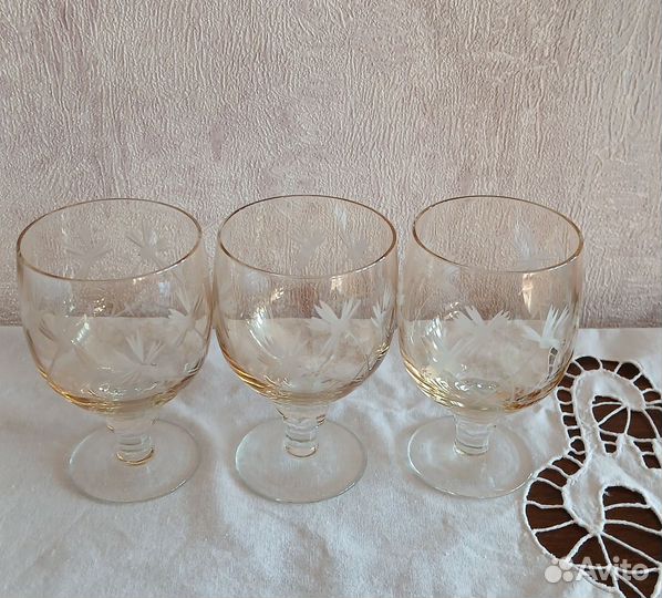 Стекло, рюмки,салатники,винтаж