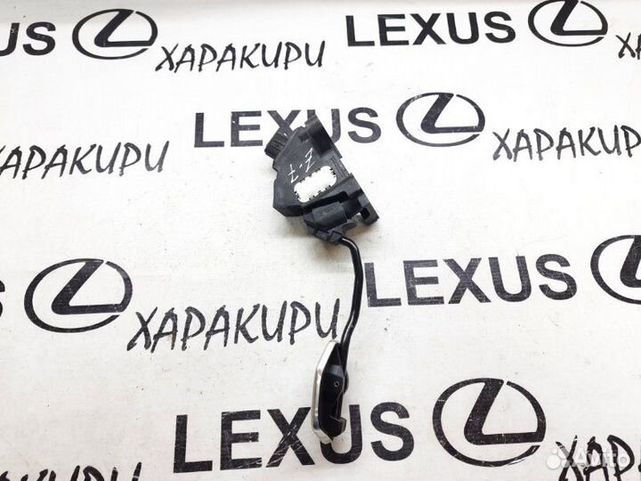Педаль газа правая Lexus Nx Nx200T Nx300 Nx200