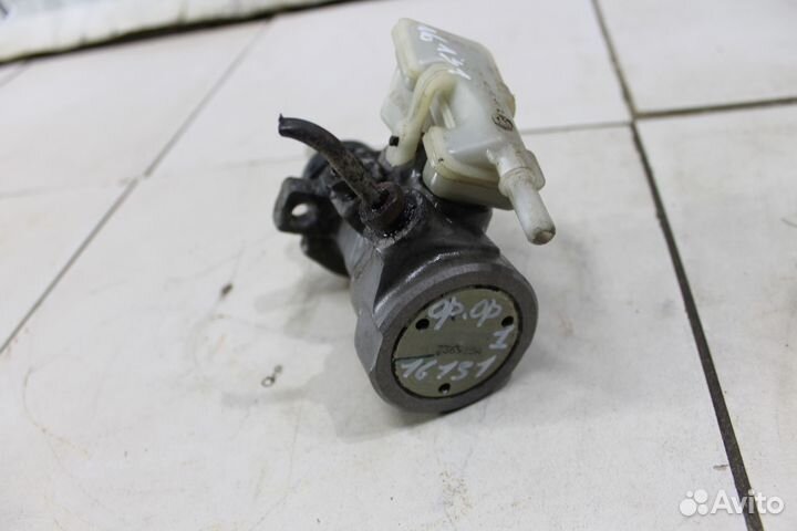 Цилиндр тормозной главный Ford Focus I