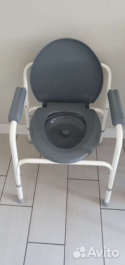 Кресло-туалет для пожилых и инвалидов