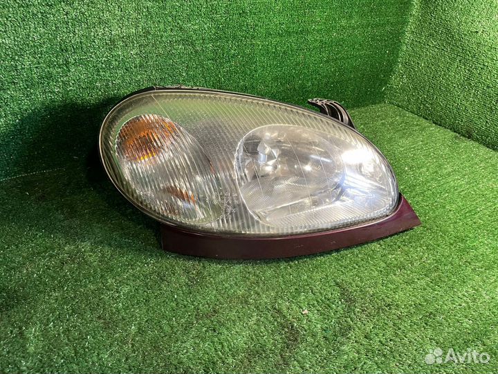 Фара передняя правая ZAZ chance/ Cevrolet Lanos