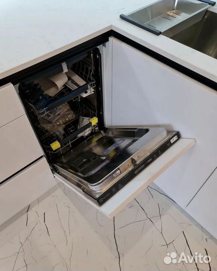 Кухни на заказ. Кухня угловая