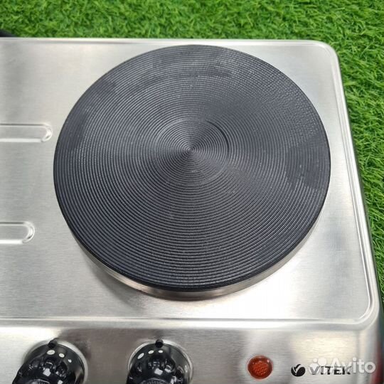 Плитка электрическая vitek VT-3702 ST