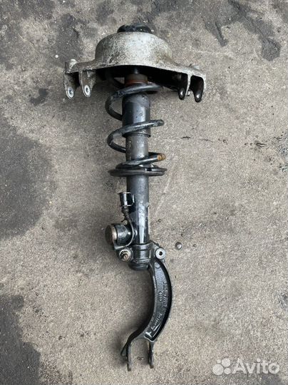 Передний амортизатор Audi A4 8K0413029K 8k0413029N
