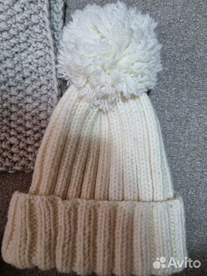 Шапки женские, подростковые