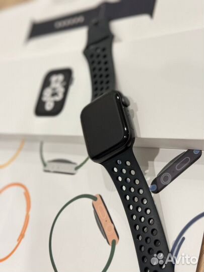Смарт-часы Apple Watch SE 2020 Nike 40mm