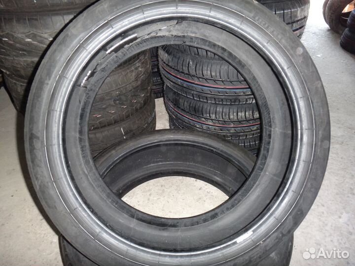 Pirelli P Zero 245/40 R20 99Y