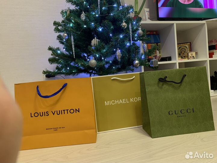 Брендовые пакеты