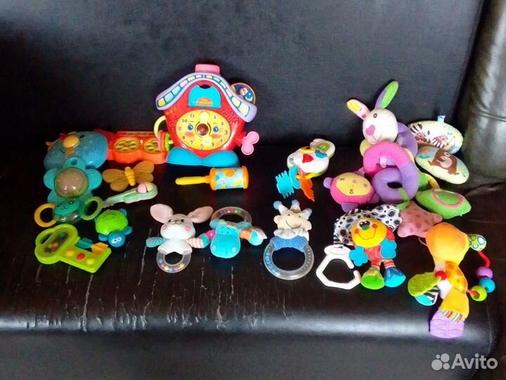 Развивающие игрушки пакетом