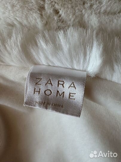 Меховой плед и подушки zara home