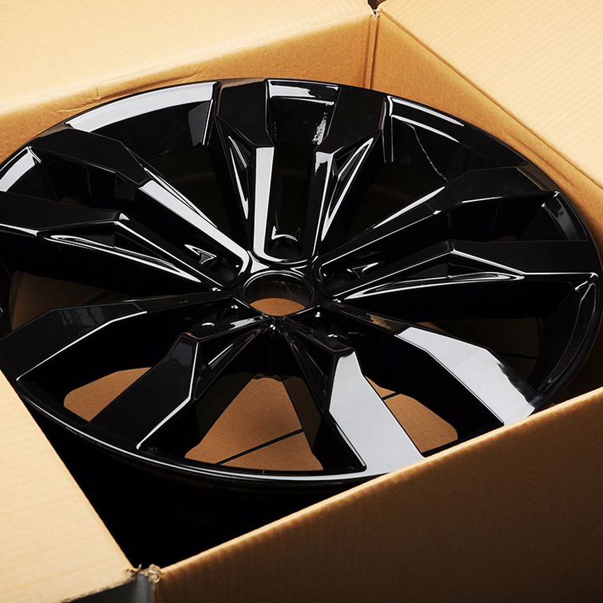 Диски на VW tiguan Extreme Wheels VWL079 9x20/5x112 D66.6 ET33 Gloss Black литой