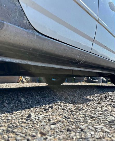 Пороги на Hyundai Starex хендай кузовные