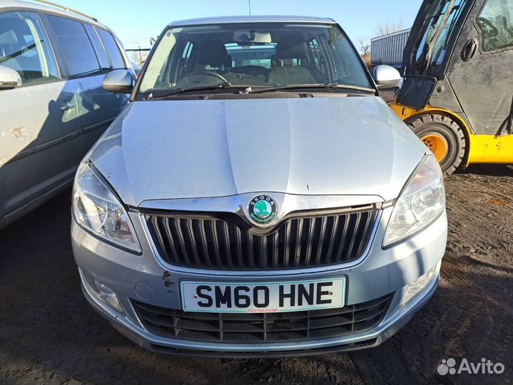 В разборе Skoda Fabia 2 (5J)