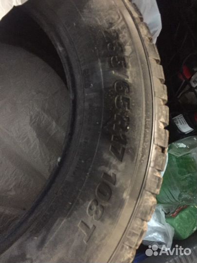 Kumho WinterCraft Ice WI31 235/65 R17