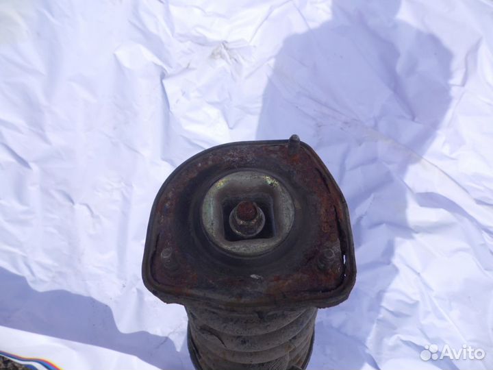 Амортизатор задний правый Hyundai Matrix 2001-2010