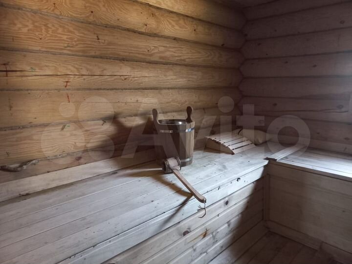 Коттедж 275 м² на участке 10 сот.