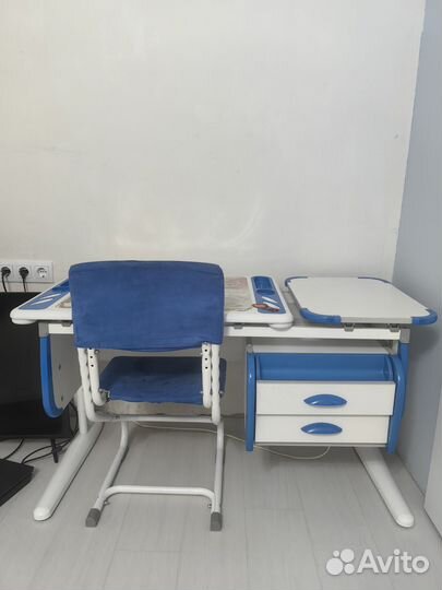 Растущий стол и стул для школьника