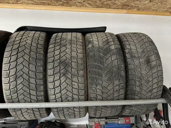 Michelin X-Ice Snow 225/45 R18 95H