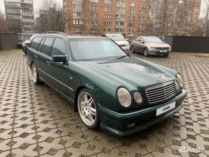 Mercedes-Benz E-класс 3.2 AT, 1998, 401 100 км