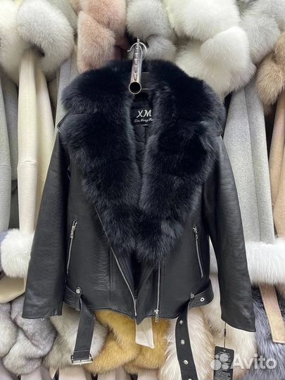 Кожаная куртка с мехом песца