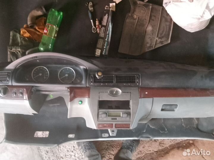 Панель газ 31105