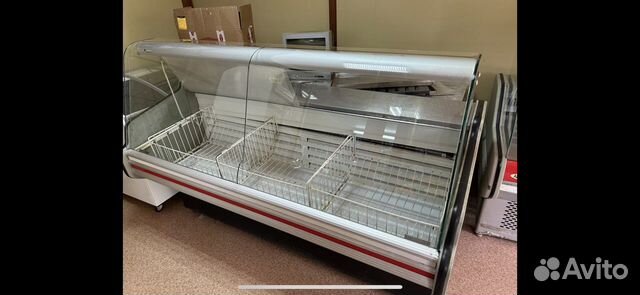 Морозильная витрина