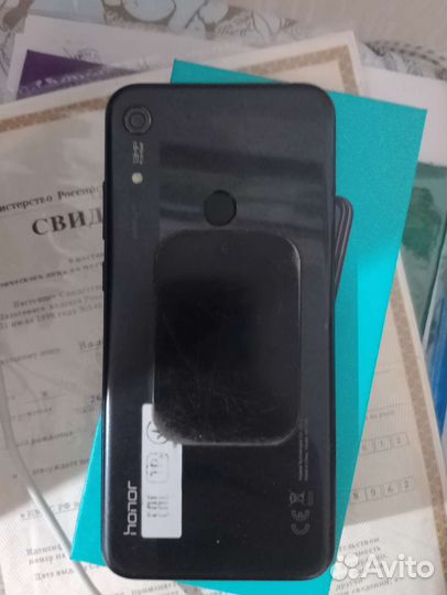 Телефон honor 8a