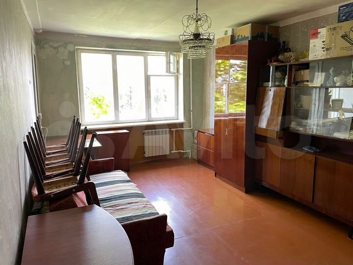 2-к. квартира, 54 м², 3/5 эт.