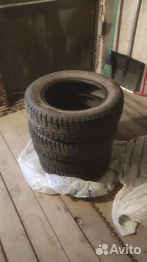 Pirelli Ice Zero 185/65 R15