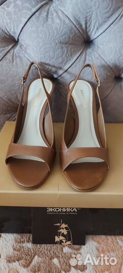 Эконика туфли новые р.39