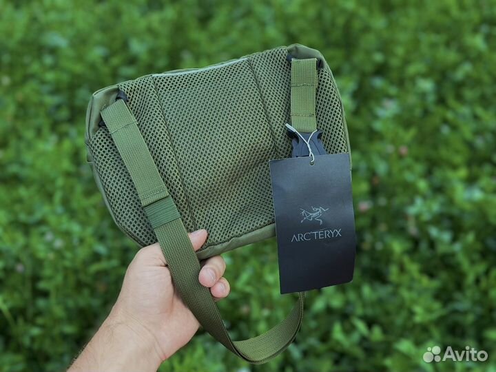 Сумка через плечо arcteryx