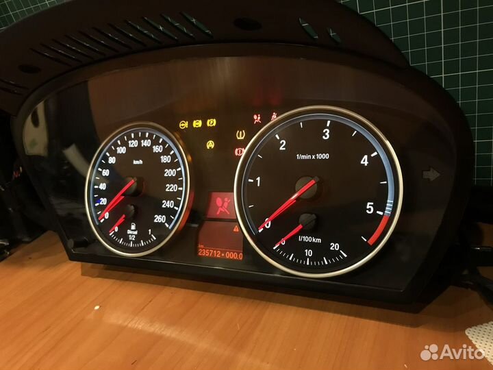 Пересвет приборных панелей BMW