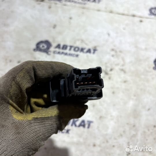 Кнопка аварийки Nissan Primera P11