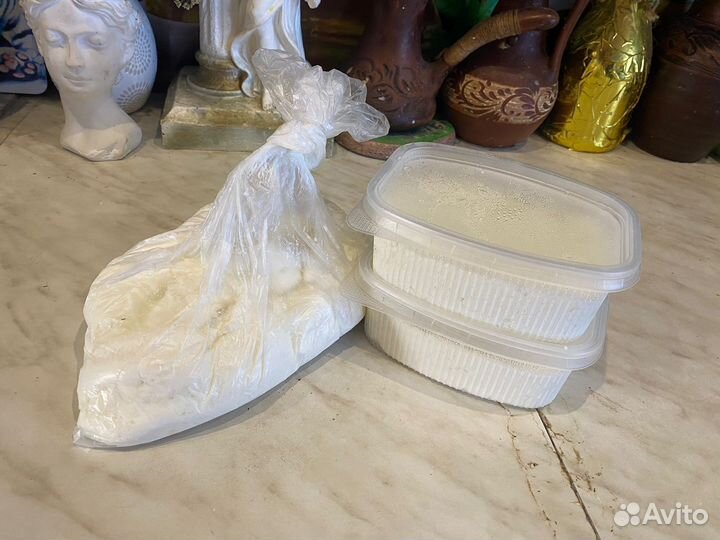 Молоко коровье домашнее, творог, масло, сыр