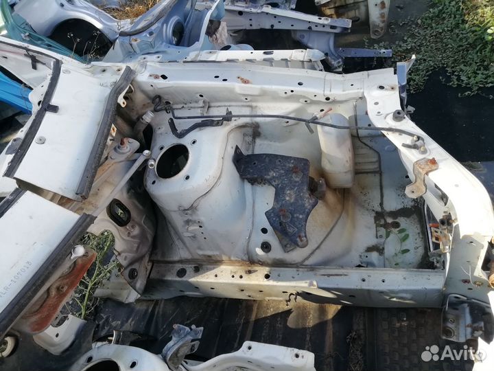 Лонжерон передний левый Mazda MPV - lvrv