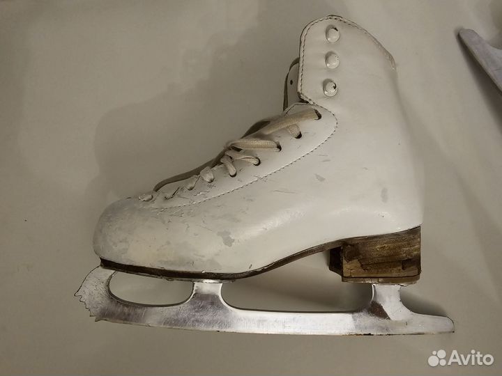 Фигурные коньки risport RF3